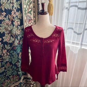 Structured Lacy Burgundy Red Knit Sweater Top, Half Sleeves, Coattail Hem